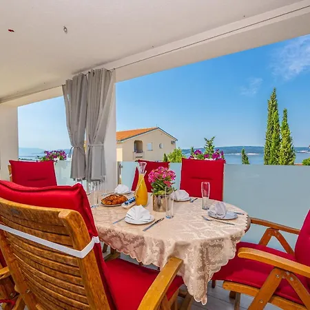 Apartman Iris * Dramalj
