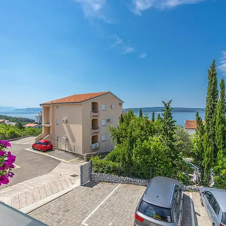 Apartman Iris * Dramalj