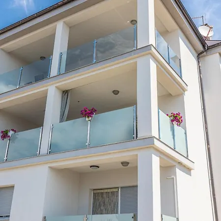 Apartman Iris