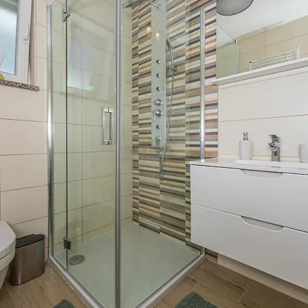 Apartment Apartman Iris *